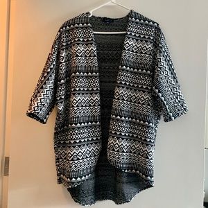 Cacoon Cardigan. Size S